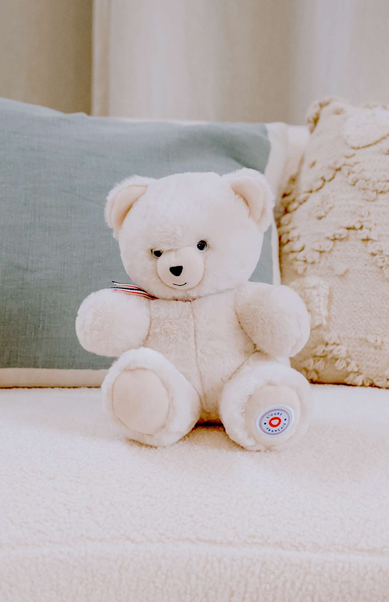 Petit Ours ivoire - 25 cm