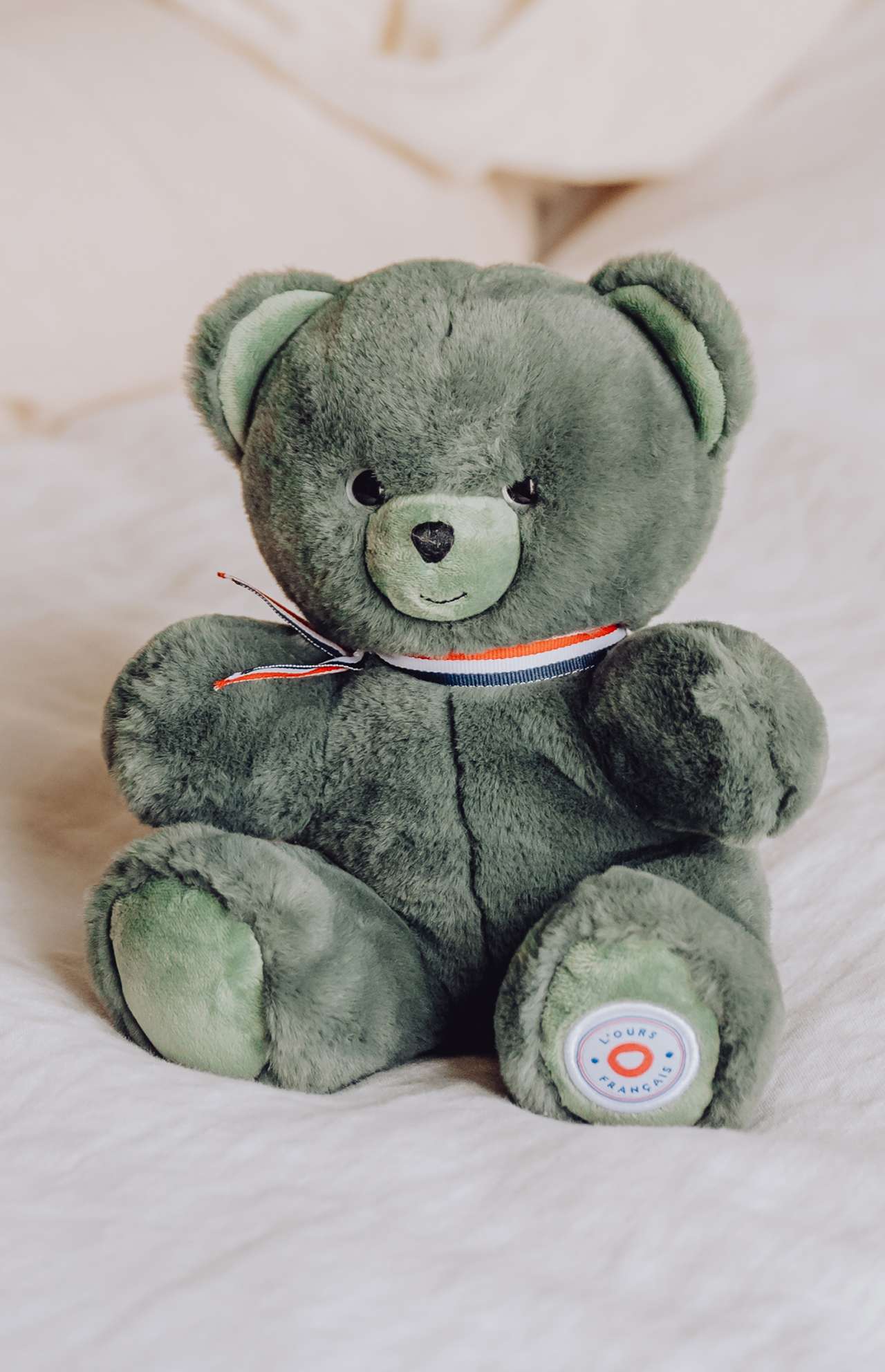 Petit Ours kaki - 25 cm