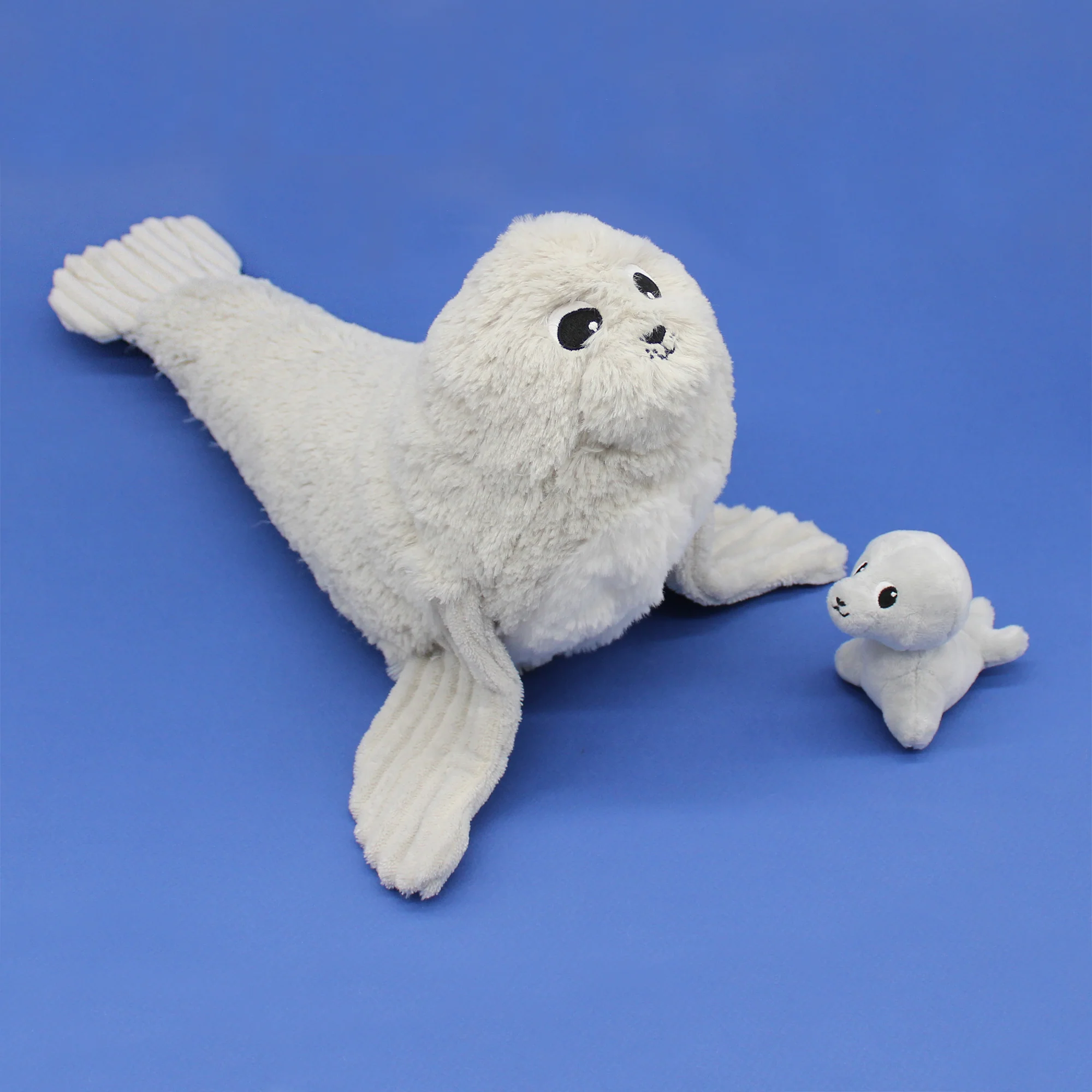Peluche otarie Ploufou maman et son bébé gris clair - Les Ptipotos