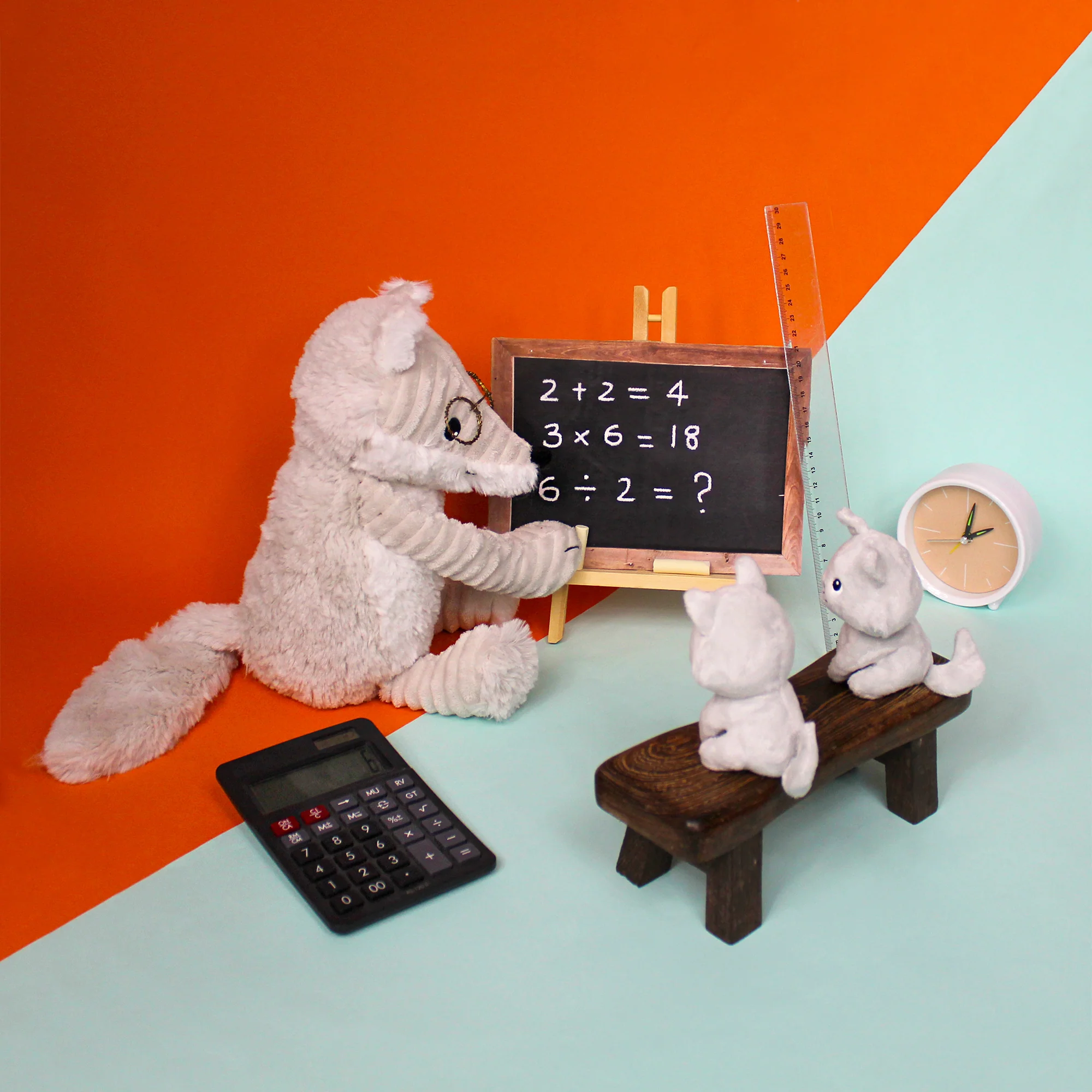 Peluche renard arctique Frimou maman et son bébé gris clair - Les Ptipotos – Image 4