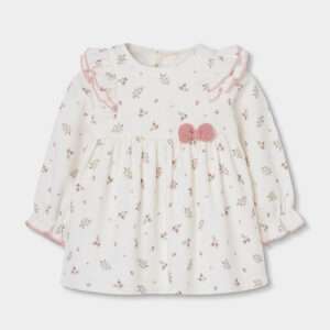 Robe à fleurs et petit nœud rose