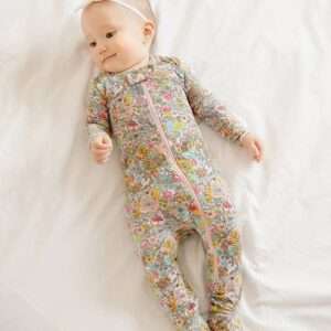 Pyjama intégral en modal pour bébés et enfants — motif floral
