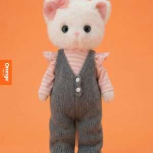 Peluche, Lucky Sophie en salopette lainage: Chaton élégant 38 cm